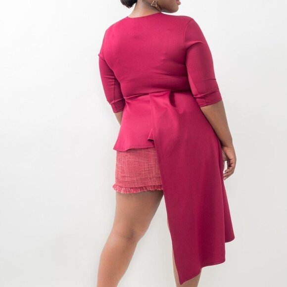 Ladies Plus Size Asymmetrical Plume Blouse New Size 3X - Picture 3 of 3